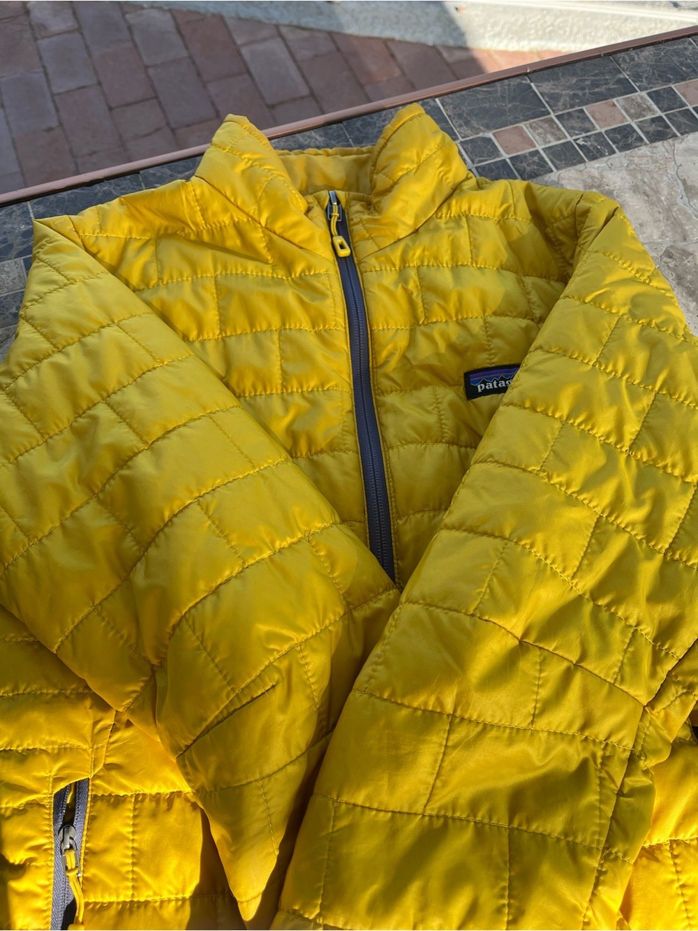 Patagonia Yellow (gold?) Nano Puff Jacket - Picture 6 of 7